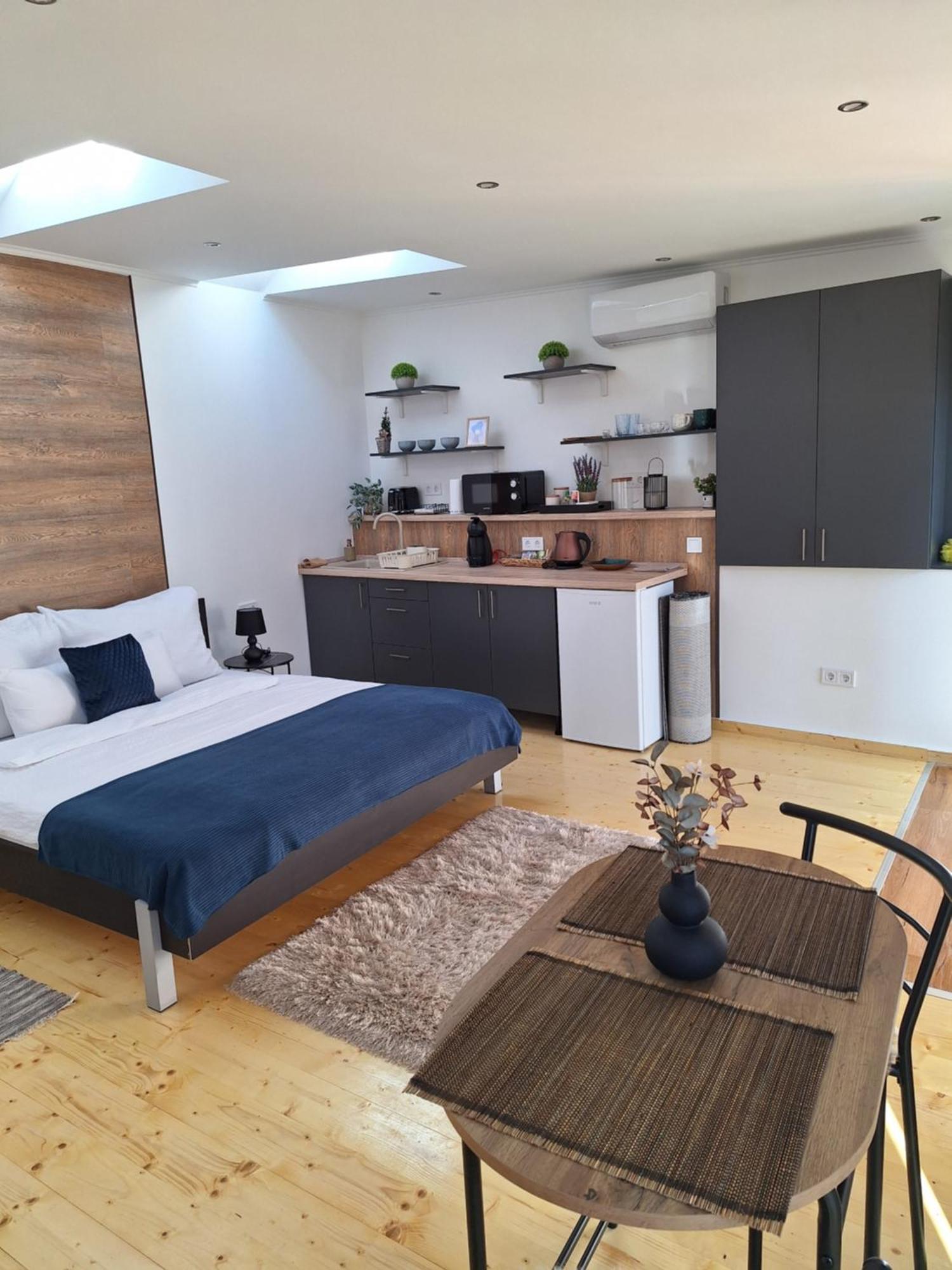 Varfal Apartman II Eger Esterno foto